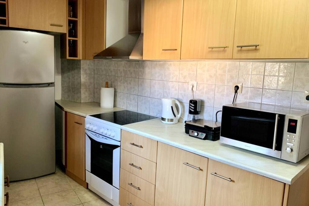 Ferienwohnung Lava House Mandrákion Exterior foto